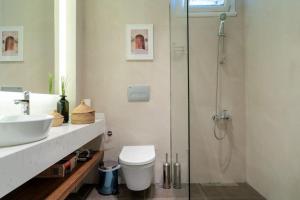 Designed and Modern 2BR Flat In Center Of Buyukada