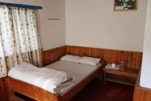Hotel Asia Trekkers In - Manangbhot