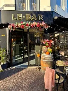 Boutique Hotel LE•BAR - 布罗门戴尔安泽