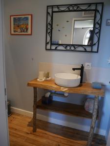 B&B / Chambres d'hotes Les Volets Violets : photos des chambres