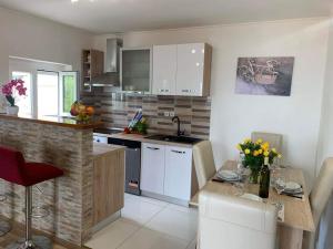 DARKO 1 Apartment with Jacuzzi and panoramic sea view