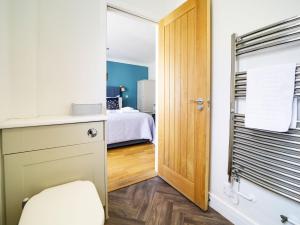The Artist Loft, Ensuite Guest Rooms, Porthleven