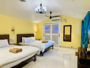 Cocos Beach Resort