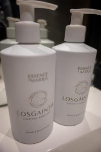 Stunning 3 Bed Penthouse in West End