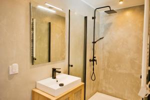 Maisons de vacances Comfortable and spacious house with terraces : photos des chambres