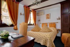 Hotels Hotel Restaurant Le Marechal - Teritoria : photos des chambres