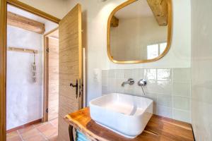 Maisons de vacances Gite a l'ombre des chenes : photos des chambres