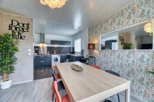 Maisons de vacances Amelie F5 avec stationnement : photos des chambres