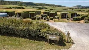 11 Bee Hive, Camp Tapnell - Shalfleet