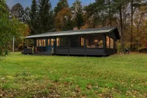 Cozy Summer House Near The Beach And Nature - Vinderød