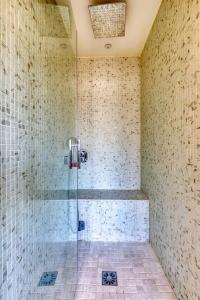 Victoria magnifique appartement spa vue cathédrale