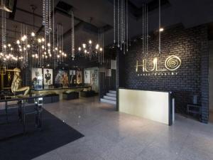 The Hulo Hotel & Gallery