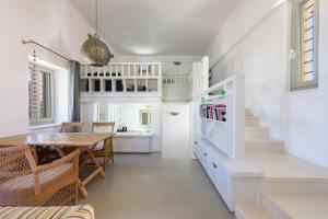 Seaside Home with Hot Tub, Vineyard, Shared Pool and View