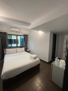 Maland House Hostel - Pattaya soi 14 Saisong Road
