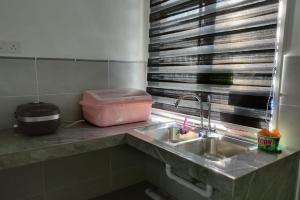 OYO Homes 90611 Homestay Demas