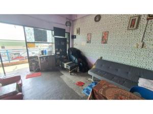 Hotel O Penginapan Almera