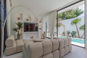 Stylish new 1 bedroom villa near Dreamland beach