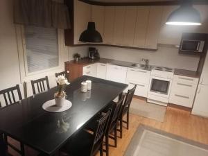 Nätti Viihtyisä talo 1920 luvulta