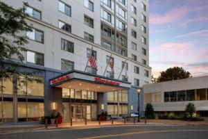 Hilton Garden Inn Bethesda Downtown