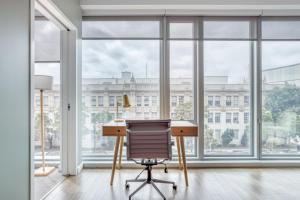 Soma 2br w pet spa gym on-site yoga SFO-1479