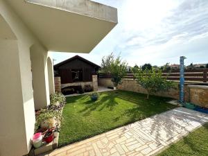 NellaToni Apartments