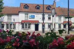 贝斯特韦斯特西普酒店 - Ashford