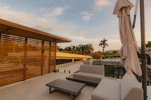 Fully renovated Pool Villa 4BR Bangtao and Layan Beach in Cheong Thalea, Phuket