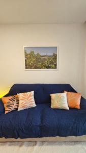 Apê Pé na Areia 2 Quartos - na Praia dos Milionários - Piscina, Academia, Ar Condicionado e Estacionamento - Wi-Fi 350MB