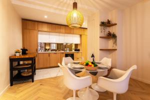 Appartements COSY VOLTI AP4434 By Riviera Holiday Homes : photos des chambres