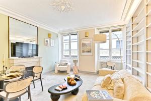 Chic appartement dans le prestigieux 7ème arrondissement