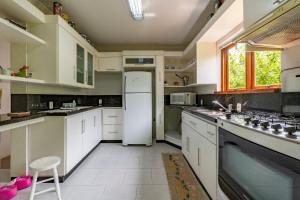 Rosa Casa Sereno 5 suítes