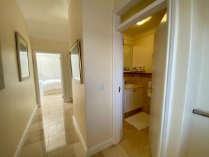 Tranquil Tides at Knysna Quays