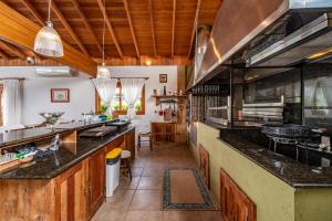 Rosa Casa Sereno 5 suítes