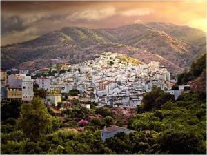 Heart of the Pueblo, Tolox, Sierra de las Nieves