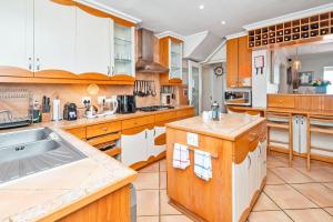 Atlantic Sunsets Camps Bay Villa with Ocean Views