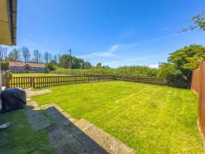 Snug, Dog Friendly, Country Cottage