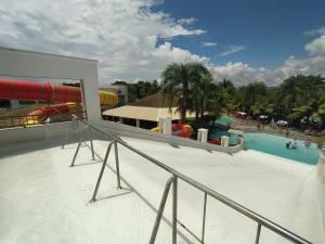 LACQUA dIROMA, MAIS PARQUE ACQUATICO COM PISCINA DE ONDAS