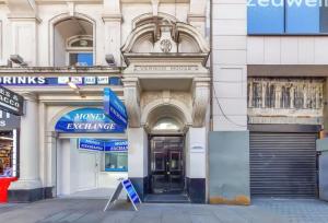 Sleep 2 in Piccadilly Soho Central London VRF