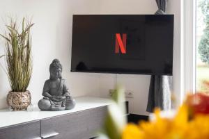 modernes Apartment mit Terrasse