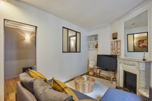 Charming Apartment Center of Paris by Studio Prestige