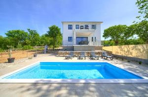 Holiday home Elena with pool