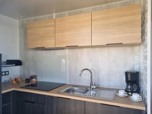 Campings MAS DES LAVANDES : photos des chambres