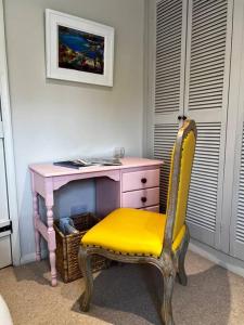 Stunning Cosy Cottage in Hampshire Oakley