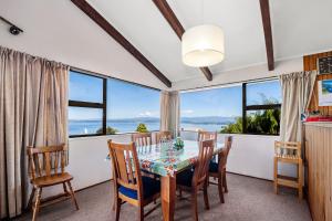 The Lake View Stay - Omori Holiday Home