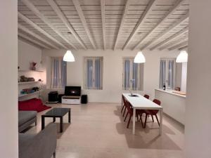 Casa Pina - Milan - Malpensa - Rho Fiera