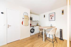 11#Studio 2 pers#Bon Marché#St Germain#Paris 6