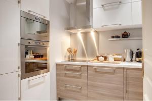 Blanc Manteau Residence