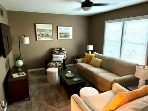 Sunflower House - Minneapolis