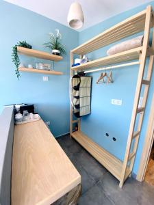 200Mbps Wifi - Penthouse With Acropolis View