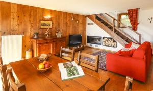 Casa Cebajova Poesia